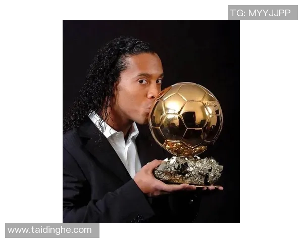 小罗足球十大球星榜单揭秘 揭开全球足坛传奇巨星的辉煌时刻