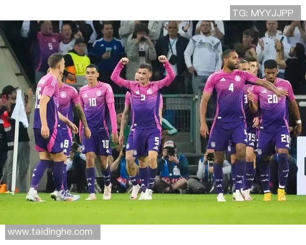 欧洲杯3号球星崛起 揭示未来之星的潜力与挑战 欧洲杯3号球星崛起 揭示未来之星的潜力与挑战