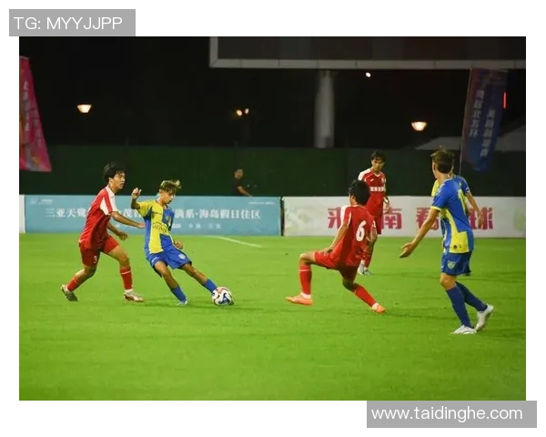 足球星卡收藏热潮全面升级见证球迷文化与运动激情结合