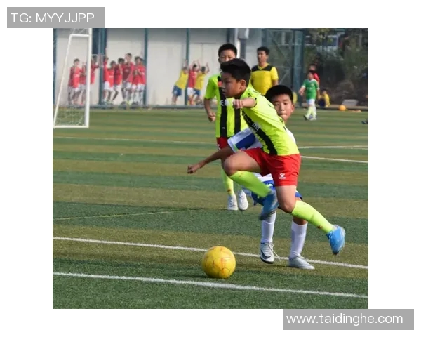 现场观赛畅享激情邂逅偶像球星感受绿茵场独特魅力 现场观赛畅享激情邂逅偶像球星感受绿茵场独特魅力