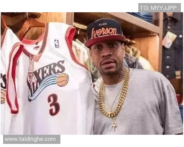 足球球星佩戴金项链的背后故事与时尚影响力分析